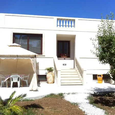 Giuliana Cavallino di Lecce